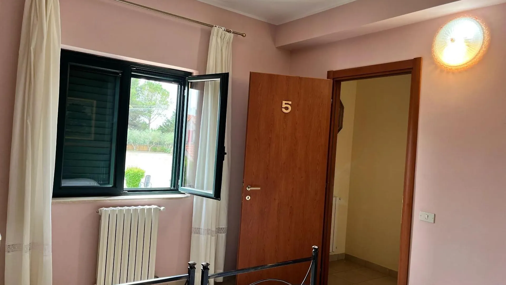 Refined Villa In Enna With Private Pool