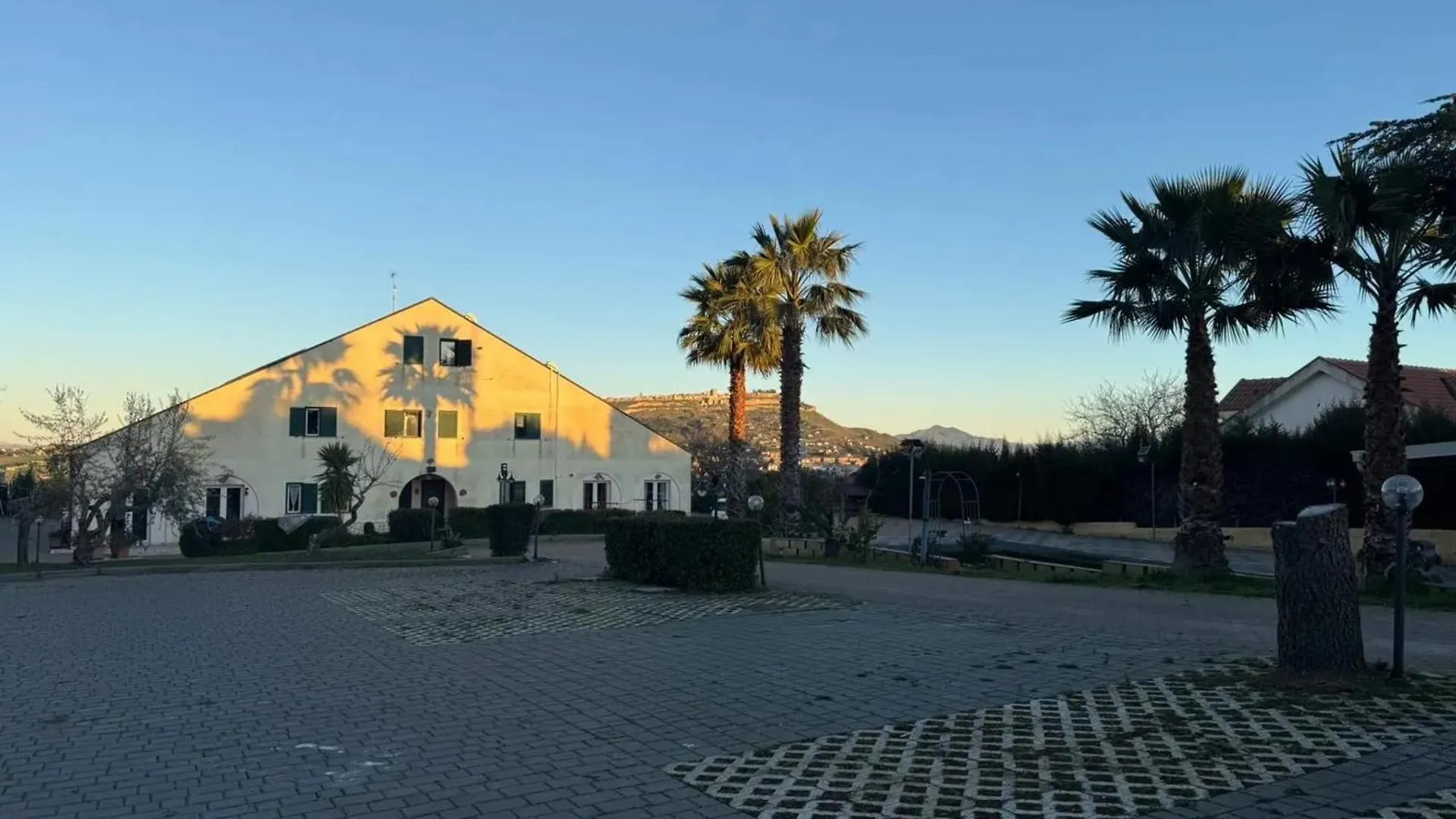 Refined Villa In Enna With Private Pool